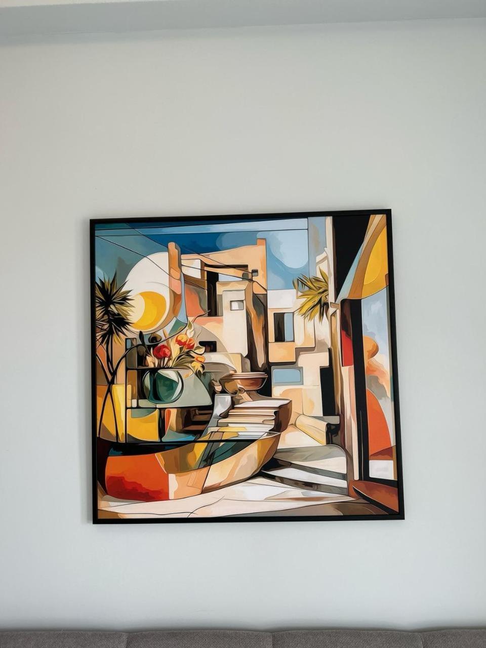 Picasso Apartment Тирана Экстерьер фото